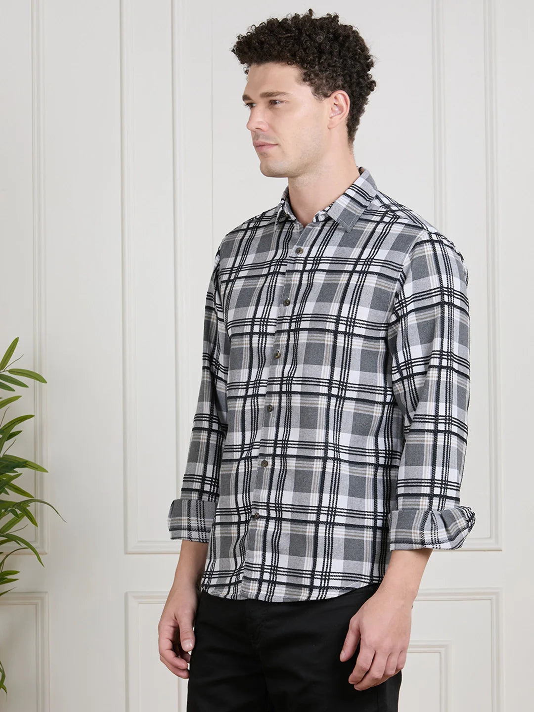 Valen Men Checks Shirt