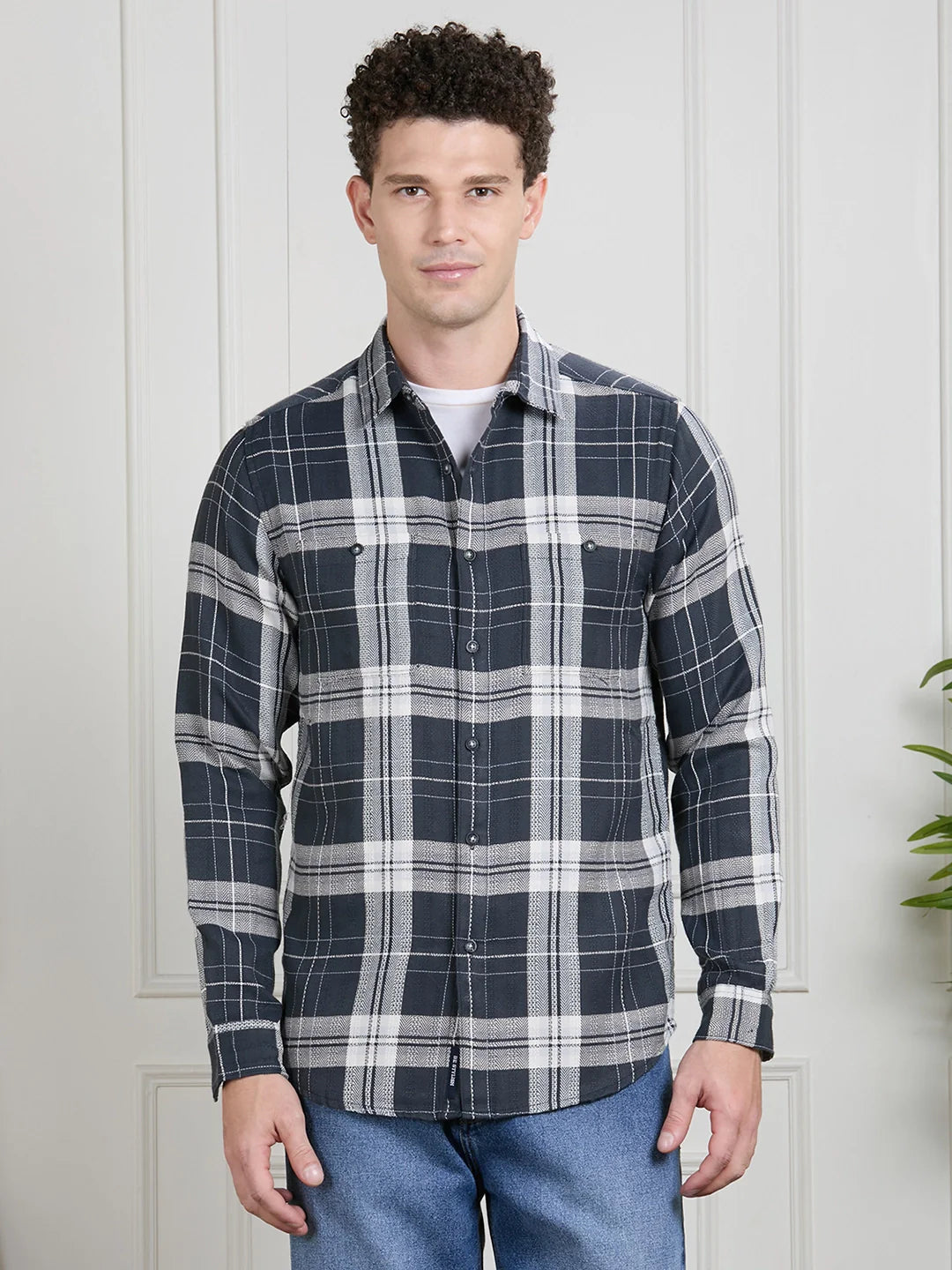 Valen Men Checks Shirt