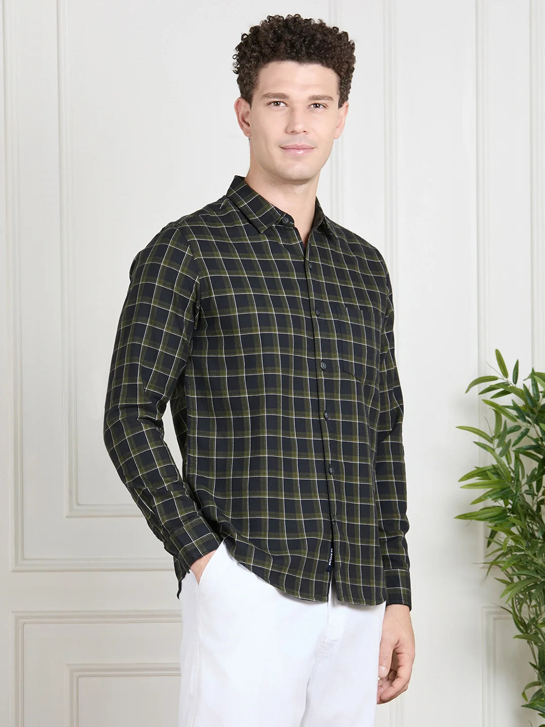 Valen Men Checks Shirt