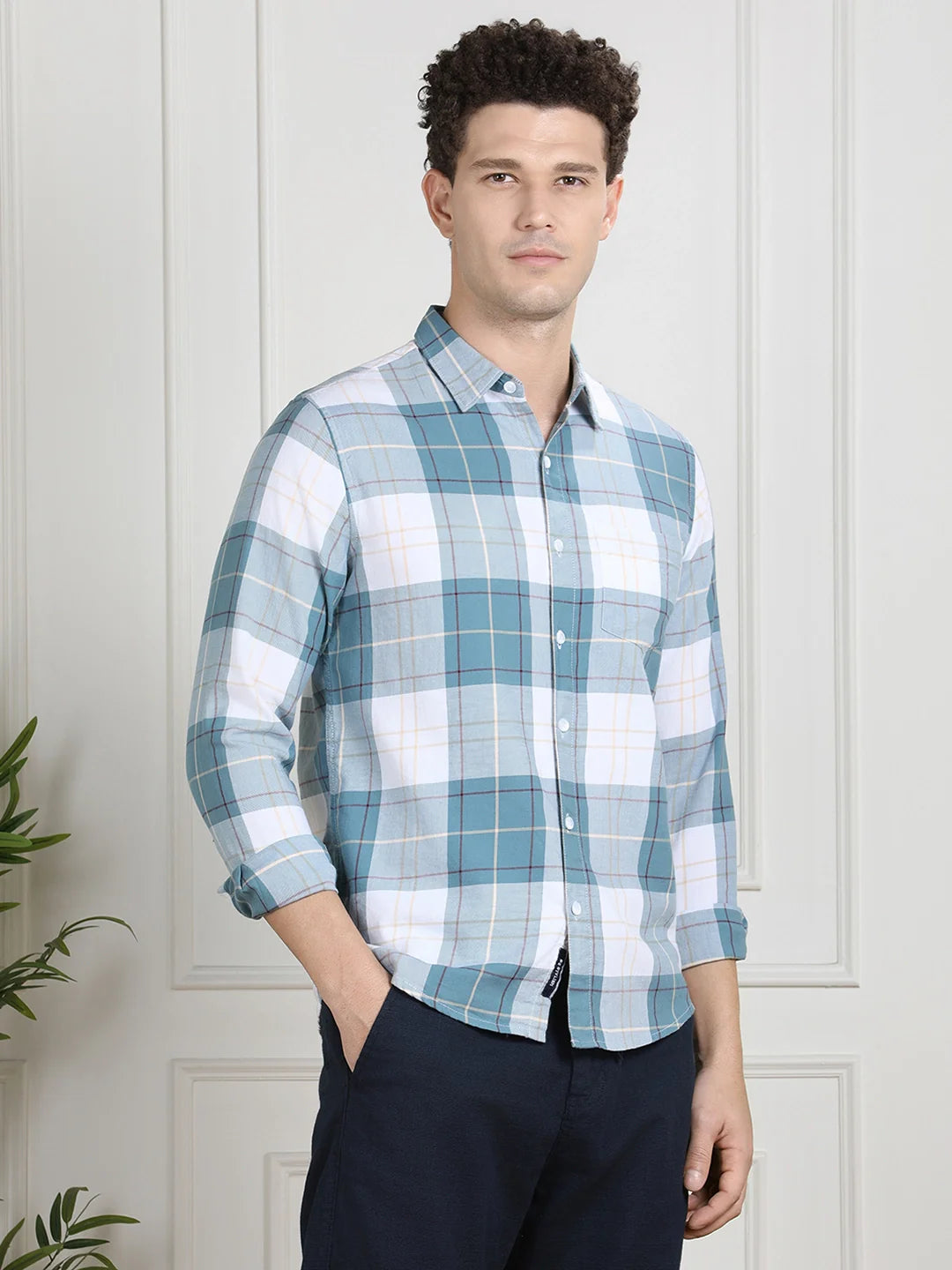 Valen Men Checks Shirt