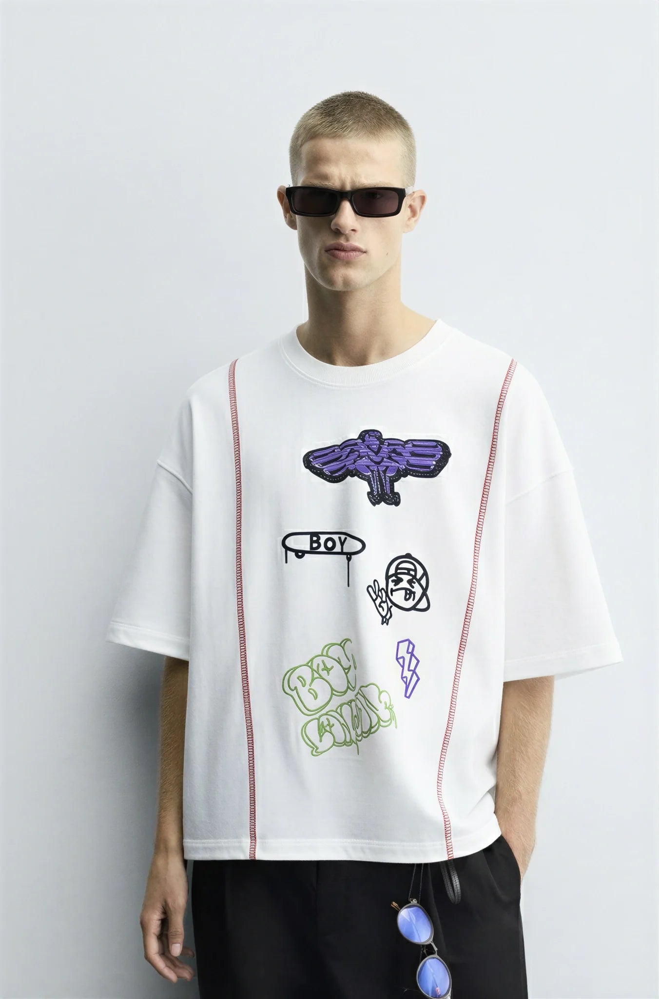 Side Stripe Sketch Tee